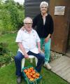 Marcel et Nénette après la ceuillette des tomates 2013